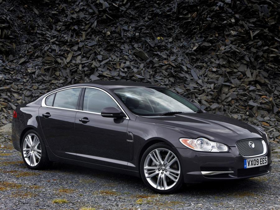  Jaguar XF Diesel S 2009 года  (фото 41 из 82)